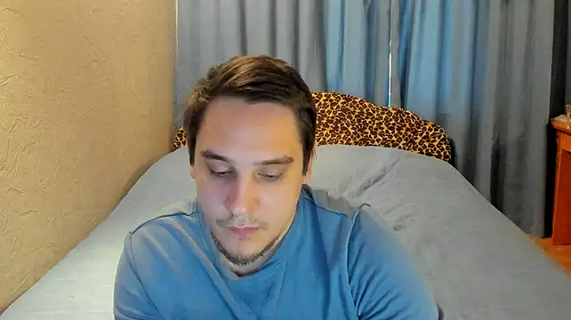 Bear_Beer130 Show in webcam