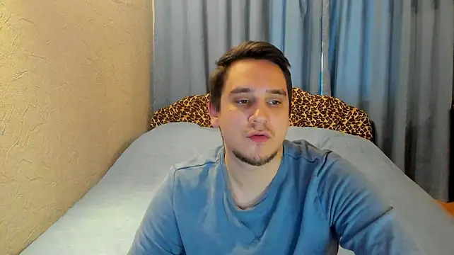 Bear_Beer130 Webcam-Show