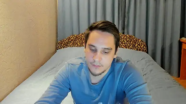 Bear_Beer130 Webcam-Show