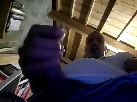 Bitechaude4 Webcam Show
