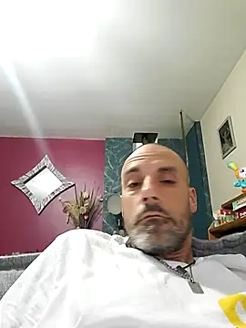 Bitechaude4: διαδικτυακό σόου στην κάμερα