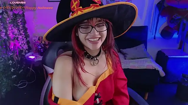 Show modela Mia_Haruno na web-kameri