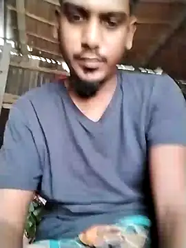 HoT_BoY__Salim_Khan_BDn Webbikameraesitys