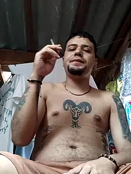 HallowedMilan Webcam Show