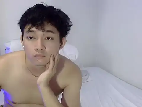 Stud_Aaron Show Webcam