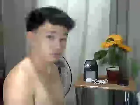 Stud_Aaron Pertunjukan Webcam