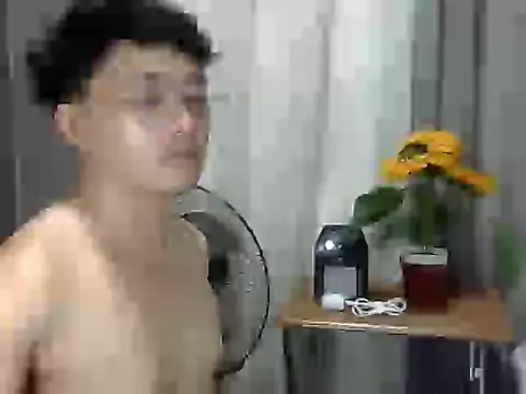 Stud_Aaron Show Webcam