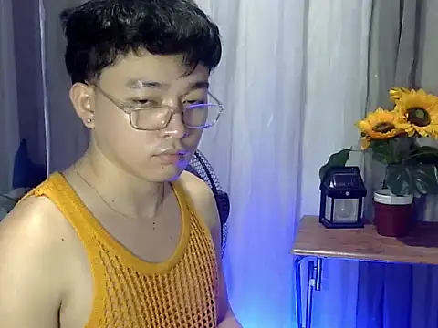 Stud_Aaron 在線直播表演