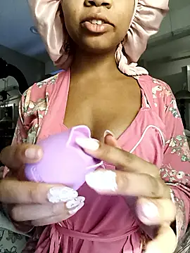 luvrgrllani's Live XXX Chat