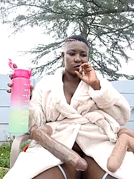 DarkQueen_94's Webcam Show