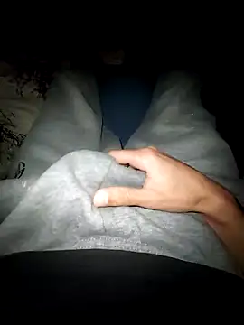 RaoufDz17cm's Webcam Show