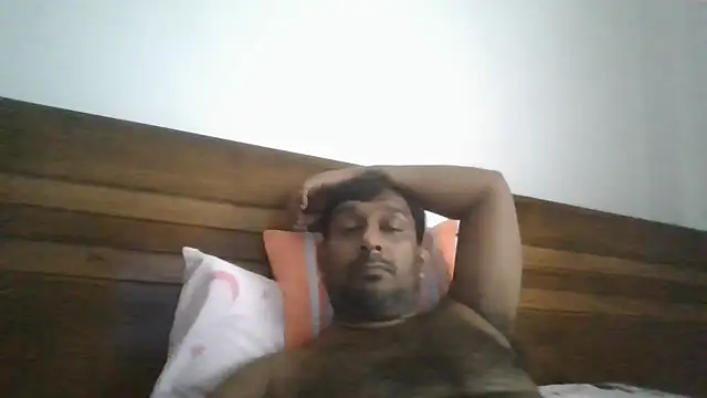 Chathutharu Pertunjukan Webcam