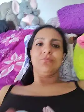 XXX chat uživo modela BasmaHernandez