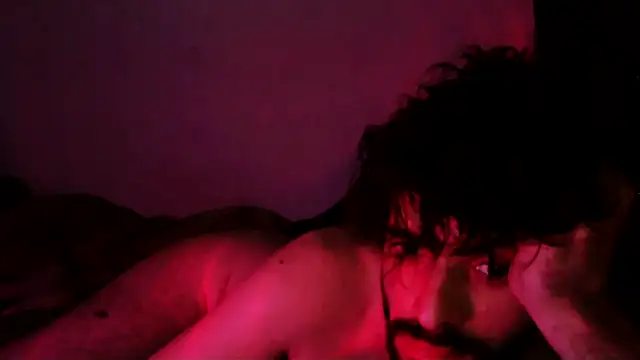 young_swisscouple Pertunjukan Webcam