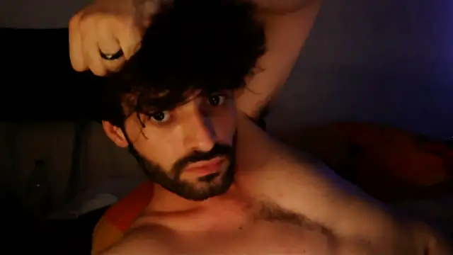 young_swisscouple Webcamshow