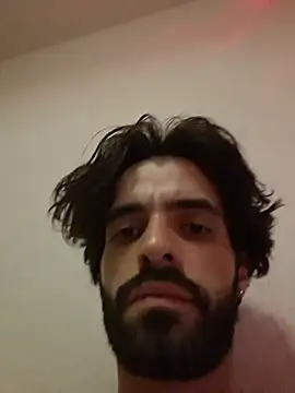 הופעת וובקאם של young_swisscouple