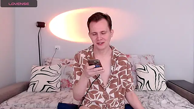 MadisonCharley 网络视讯表演
