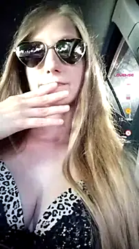 Milla4you_'s Webcam Show