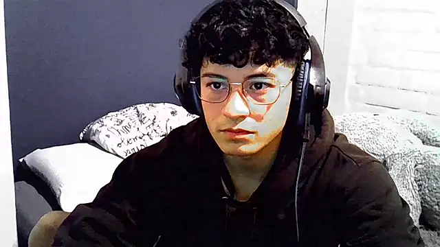 feeelipe2007 Show in webcam