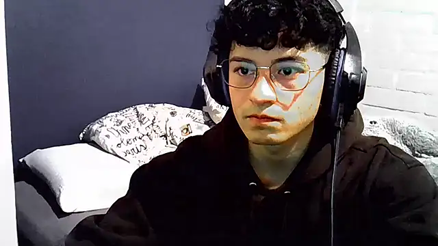 Show de feeelipe2007 na webcam
