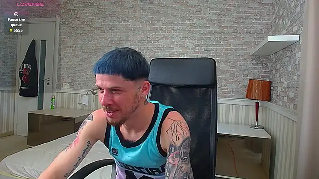 JonahShaw's Webcam Show