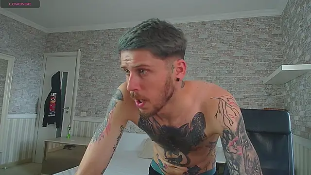 JonahShaw's Webcam Show