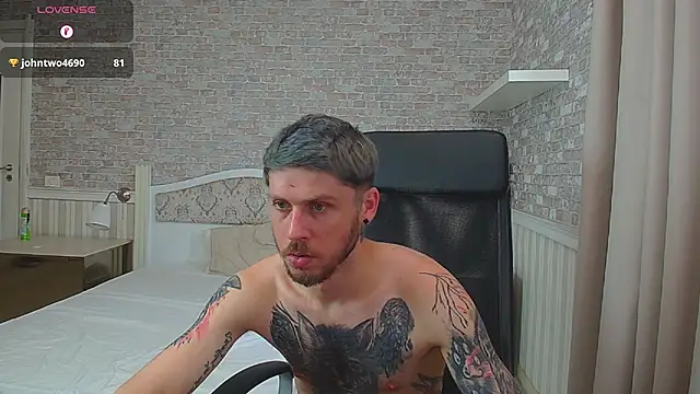 JonahShaw Шоу с уебкамера