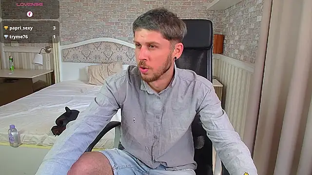 JonahShaw 网络视讯表演