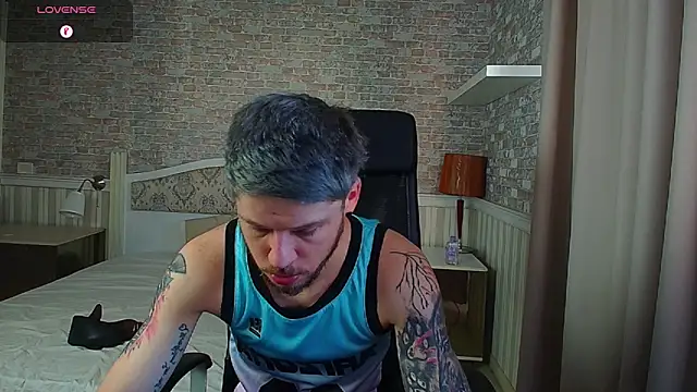 JonahShaw Webcam show