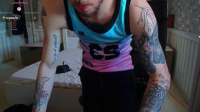 JonahShaw Webcam show