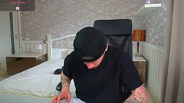 JonahShaw's Webcam Show