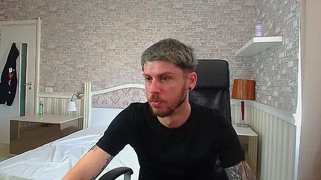 JonahShaw 在線直播表演