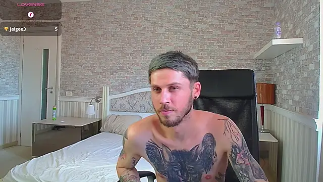 JonahShaw Шоу с уебкамера