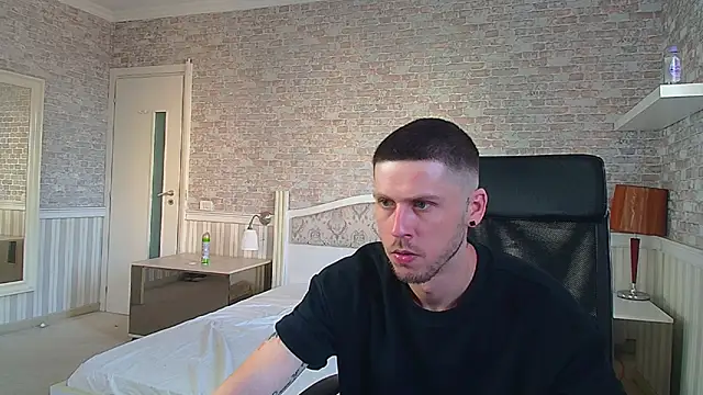 عرض كام JonahShaw