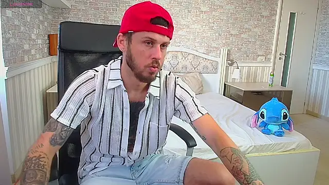 JonahShaw Webcam show
