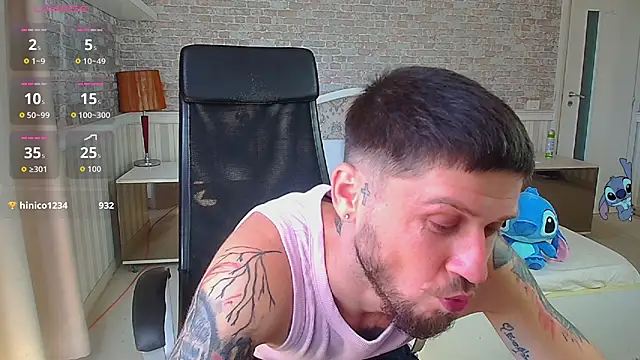 JonahShaw Webcam show