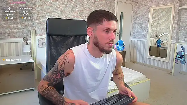 JonahShaw Pertunjukan Webcam