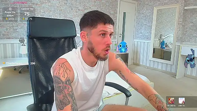 JonahShaw Webcam show