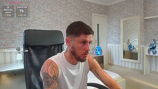 عرض كام JonahShaw