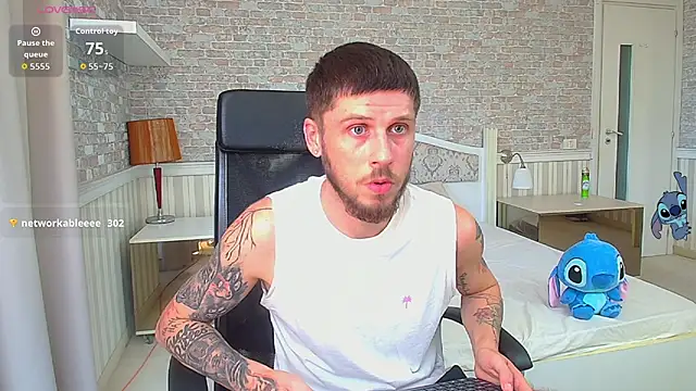 JonahShaw Webcam show