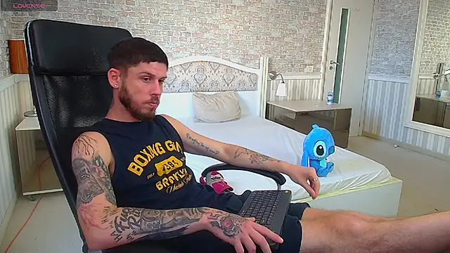 JonahShaw Pertunjukan Webcam