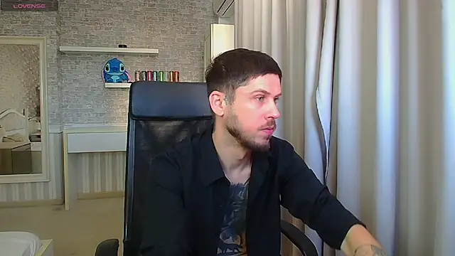 عرض كام JonahShaw