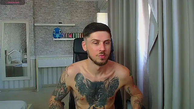 JonahShaw Webcam show