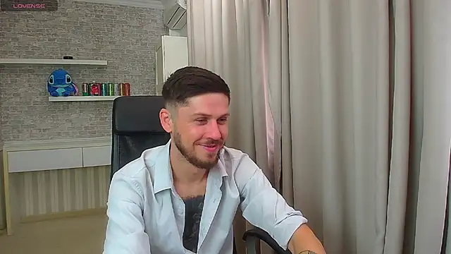 عرض كام JonahShaw