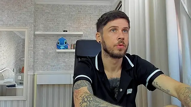 JonahShaw 网络视讯表演