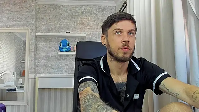 عرض كام JonahShaw