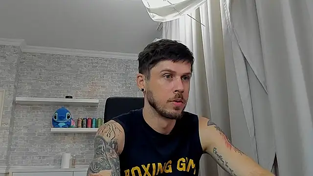 JonahShaw Webcam show