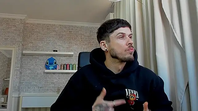 JonahShaw 网络视讯表演