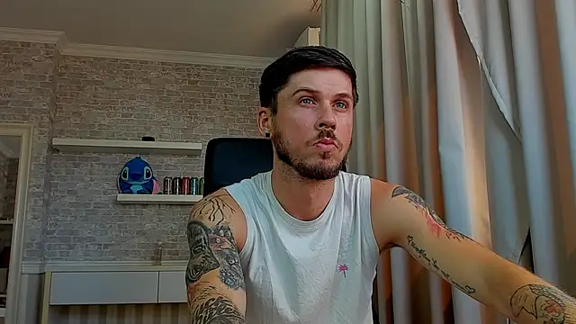 JonahShaw Adlı Modelin Web Kamerası Şovu