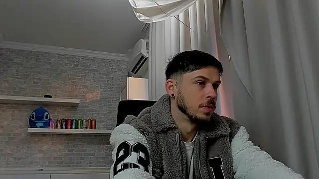 JonahShaw Webcam show